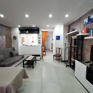 Appartamento Siciliano, Aeroporto di Catania Fontana Rossa